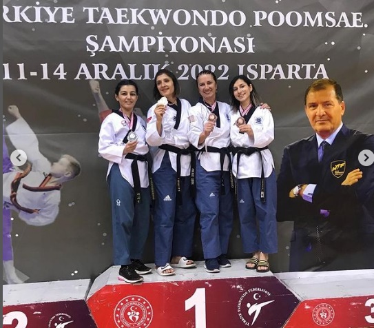 ARZU ÇAYIRDAN TÜRKİYE 3. MADALYASI 1 AR1 -