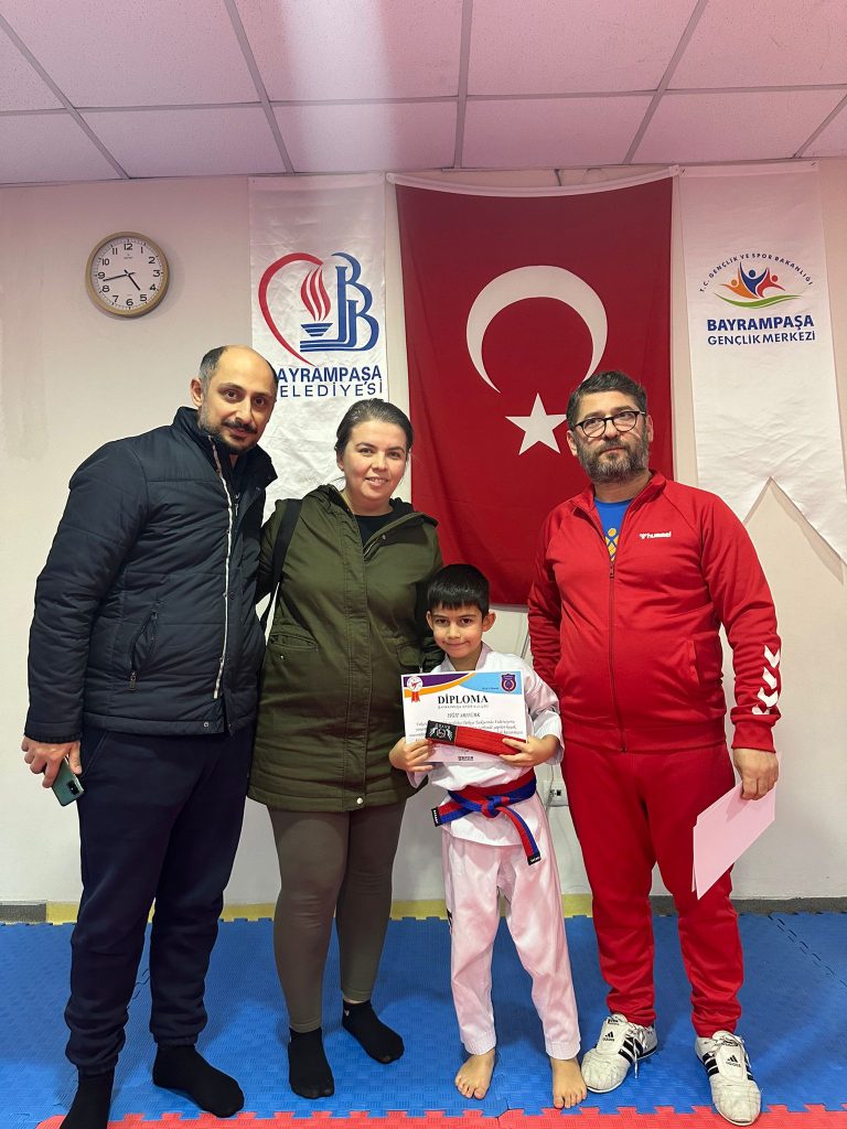 Taekwondo Kuşak Terfi sınavı yapıldı 1 WhatsApp Image 2024 01 27 at 21.38.29 2 -