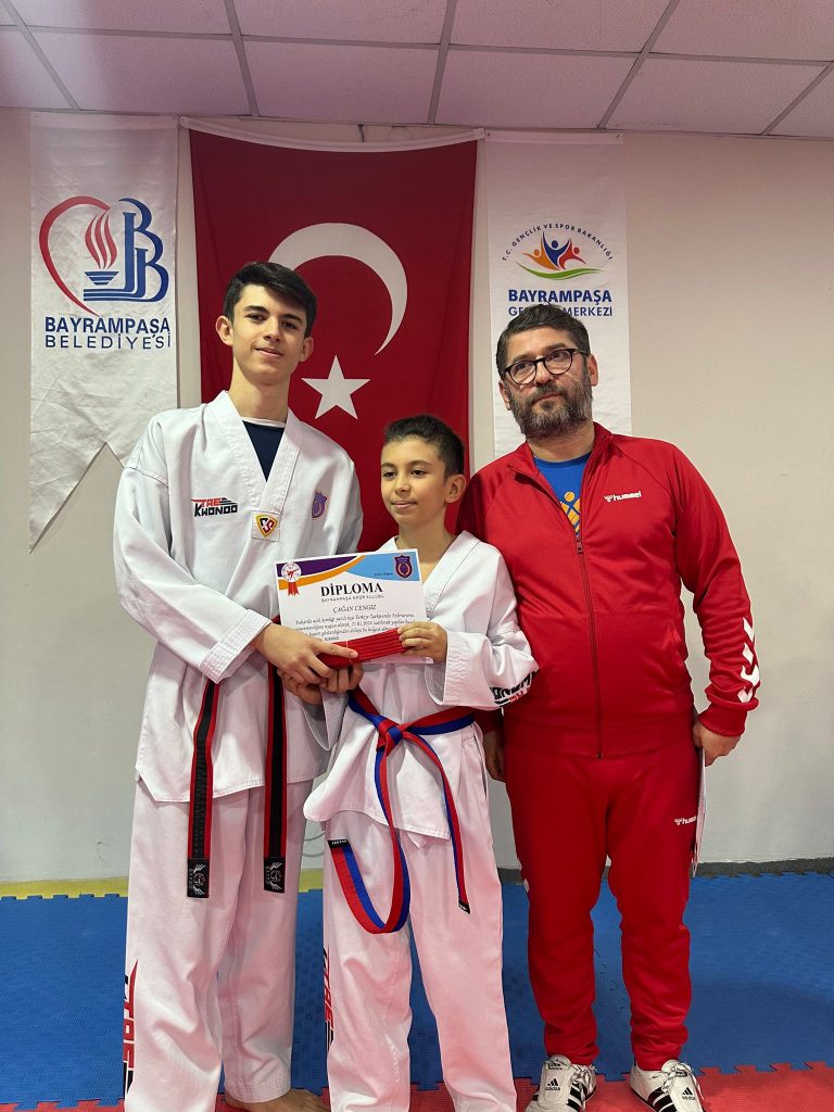 Taekwondo Kuşak Terfi sınavı yapıldı 9 WhatsApp Image 2024 01 27 at 21.38.30 -