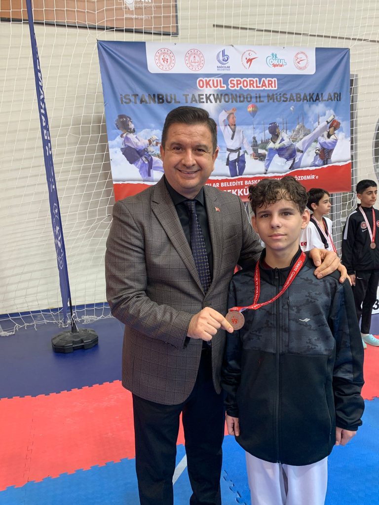 c3687c42 fb8b 4d2b b729 7bb39e35077c -