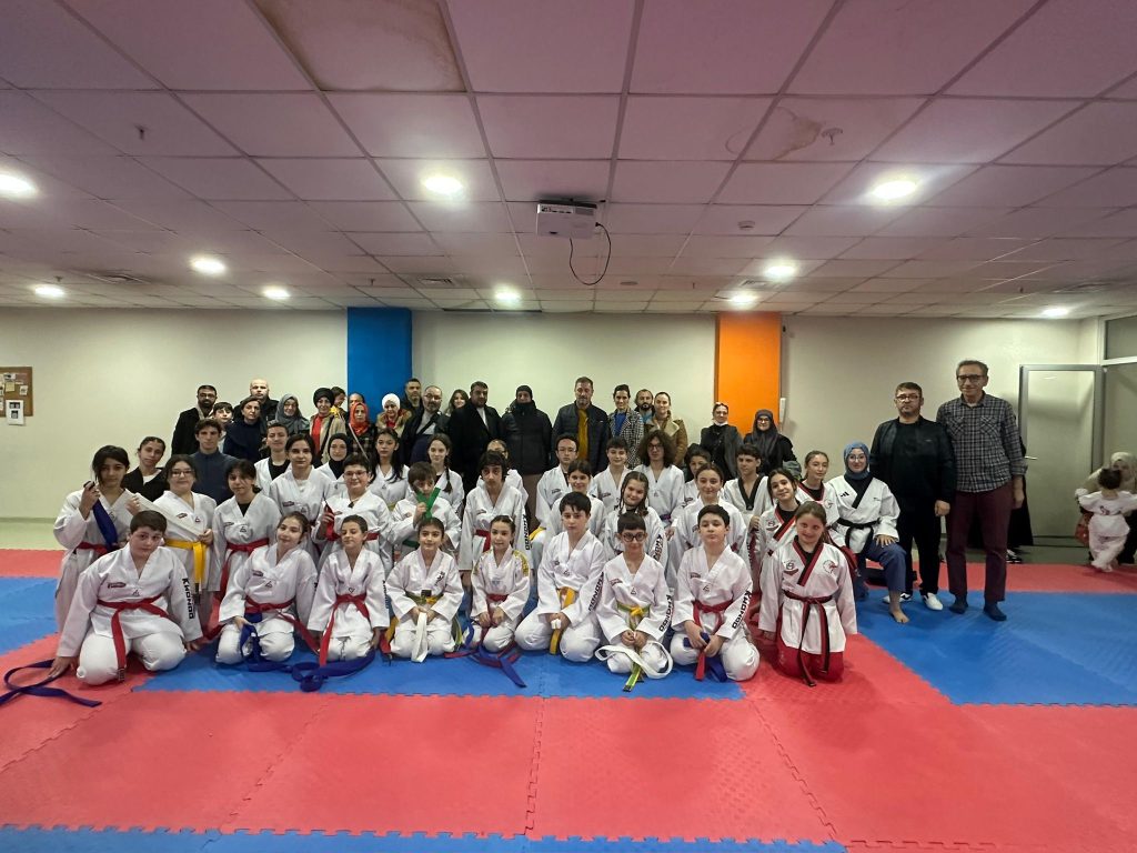 Bayrampaşa Spor Kulübü 2025 Birinci Dönem Kuşak Terfi Sınavı Gerçekleştirildi 1 WhatsApp Image 2025 01 27 at 14.28.35 -