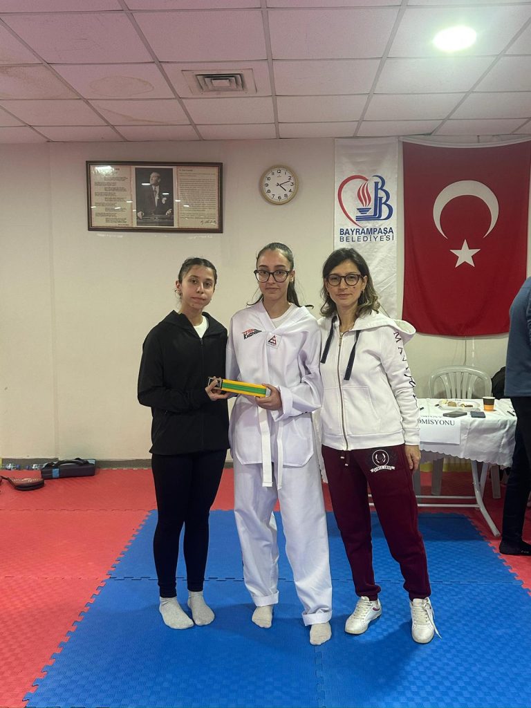 Bayrampaşa Spor Kulübü 2025 Birinci Dönem Kuşak Terfi Sınavı Gerçekleştirildi 9 WhatsApp Image 2025 01 27 at 14.28.45 1 -