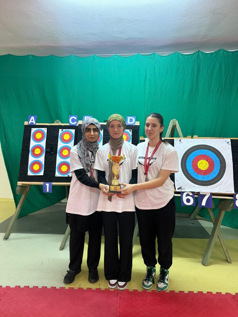 WhatsApp Image 2025 12 05 at 10.41.00 -