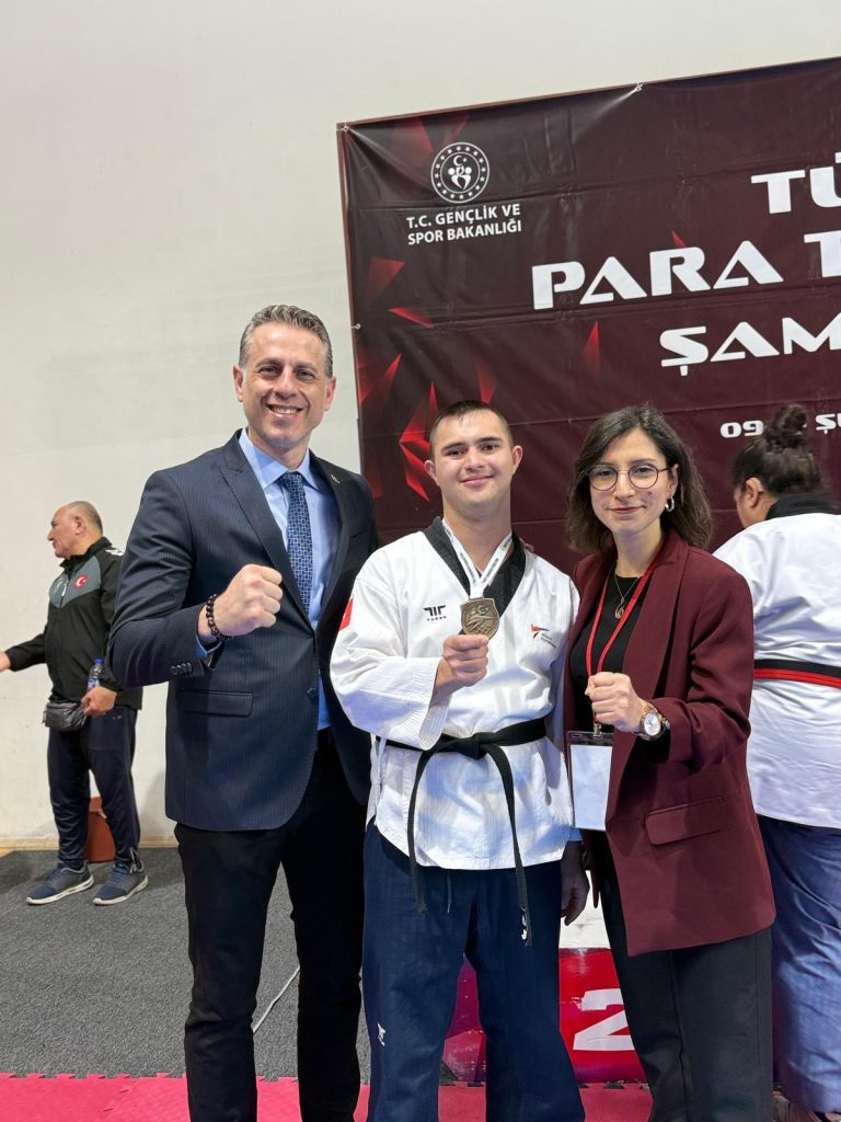 Bayrampaşa Spor Kulübü Sporcumuz Cemal Öztürk Türkiye Şampiyonu Oldu 6 WhatsApp Image 2026 02 14 at 12.30.47 1 -